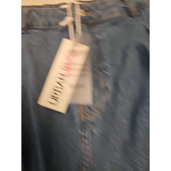 Urban Bliss Women's Pleated Wide-Leg Jeans Medium Wash Jeans Size 20 New - Picture 2 of 7